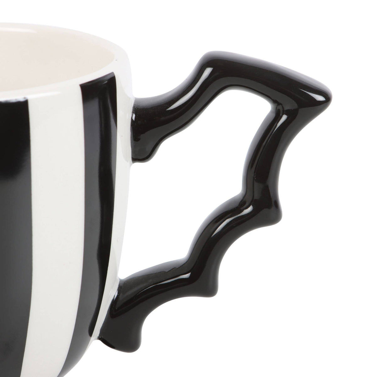 Mug Gothique Ailes de Chauve-Souris – 490 ml