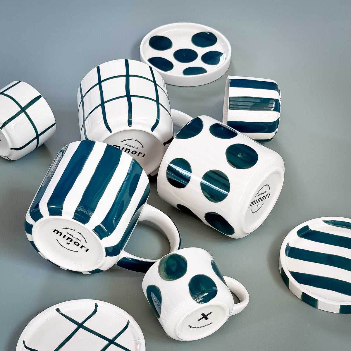 Set espresso 2 tasses et 2 soucoupes – Magazin Minori