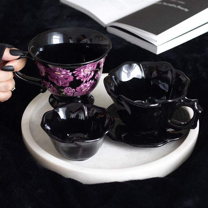 Mug Floral Dark Romance – 320 ml